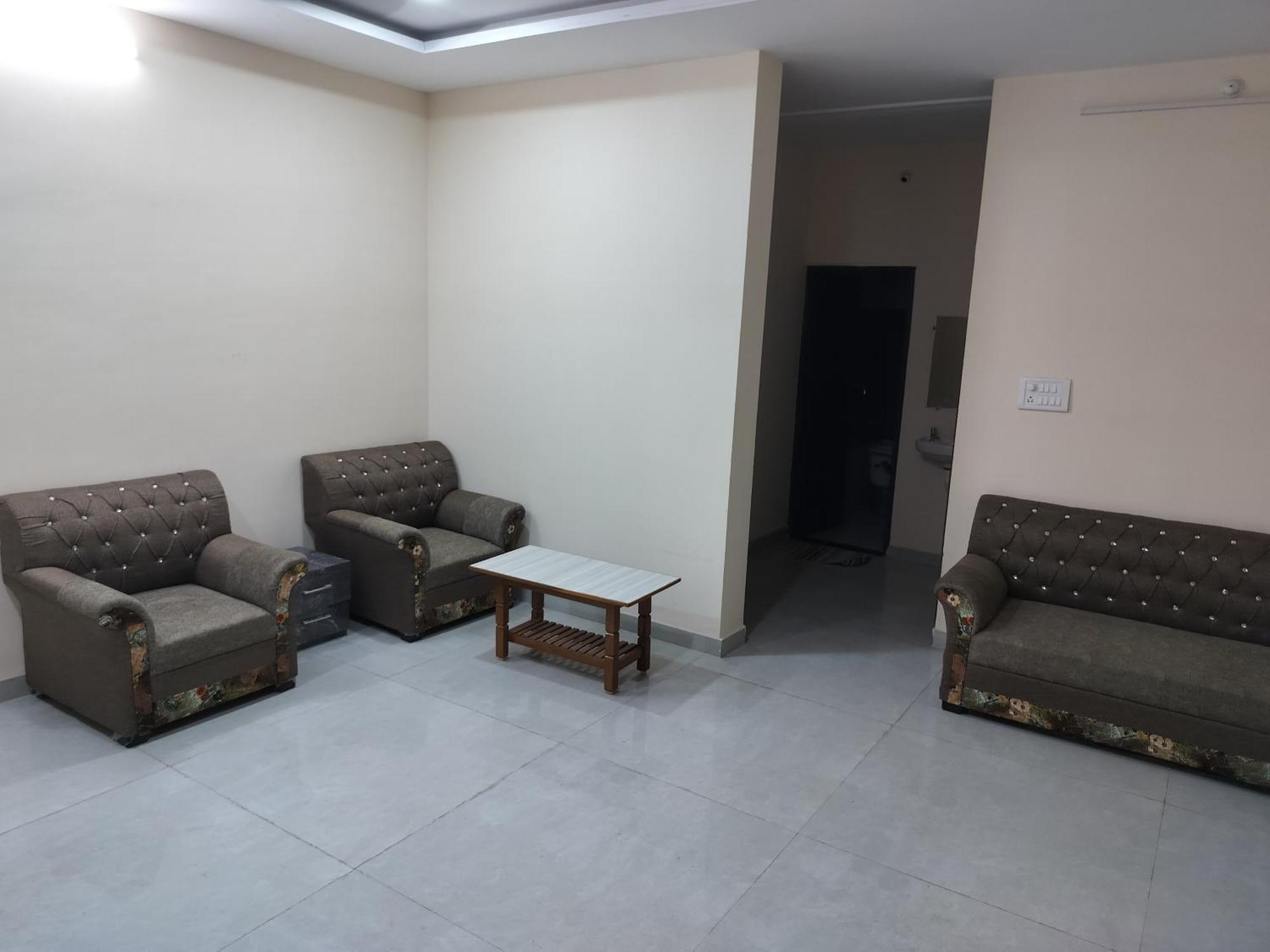 Shiv Shakti Homestay Ujjain Exterior photo